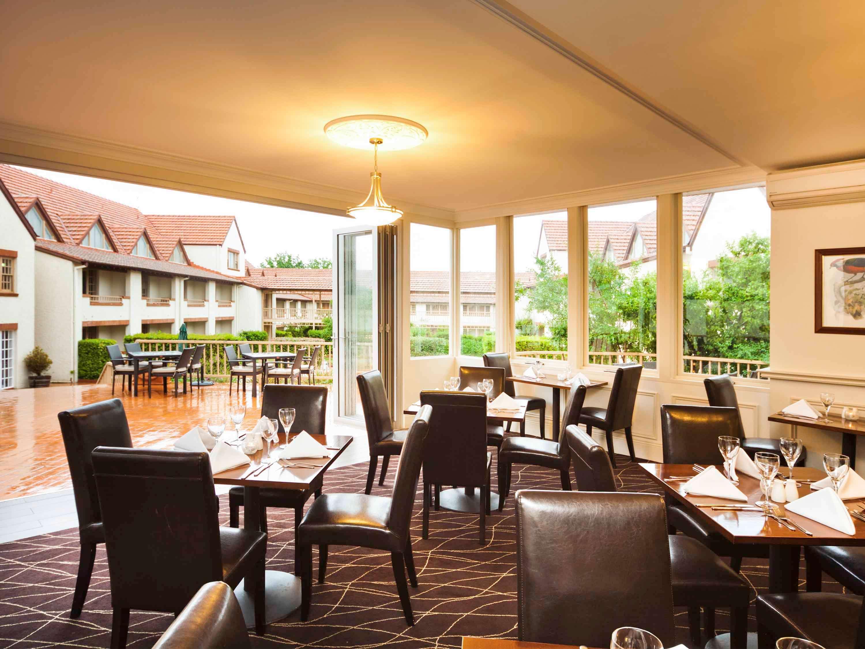 Mercure Canberra Zewnętrze zdjęcie