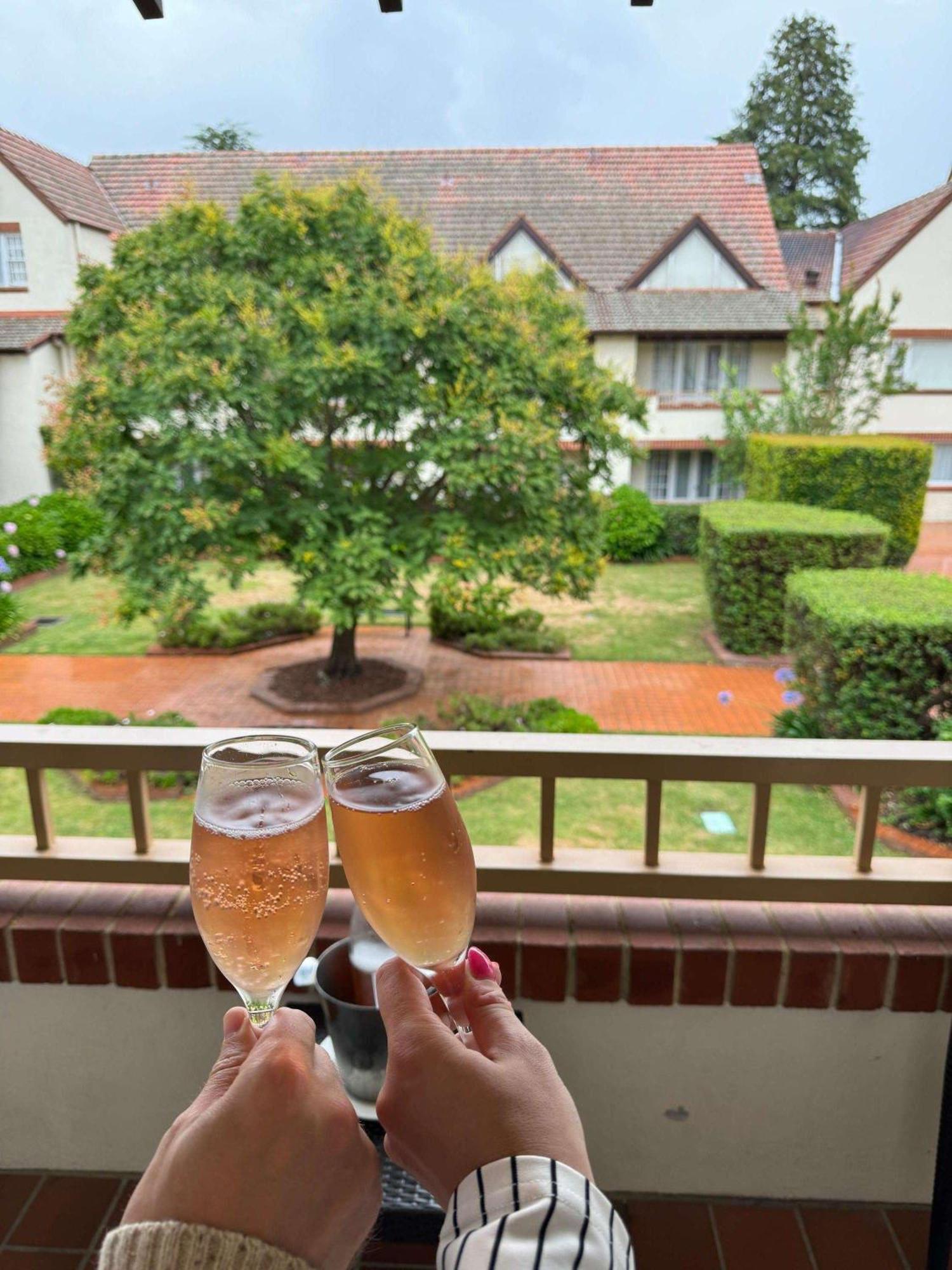 Mercure Canberra Zewnętrze zdjęcie