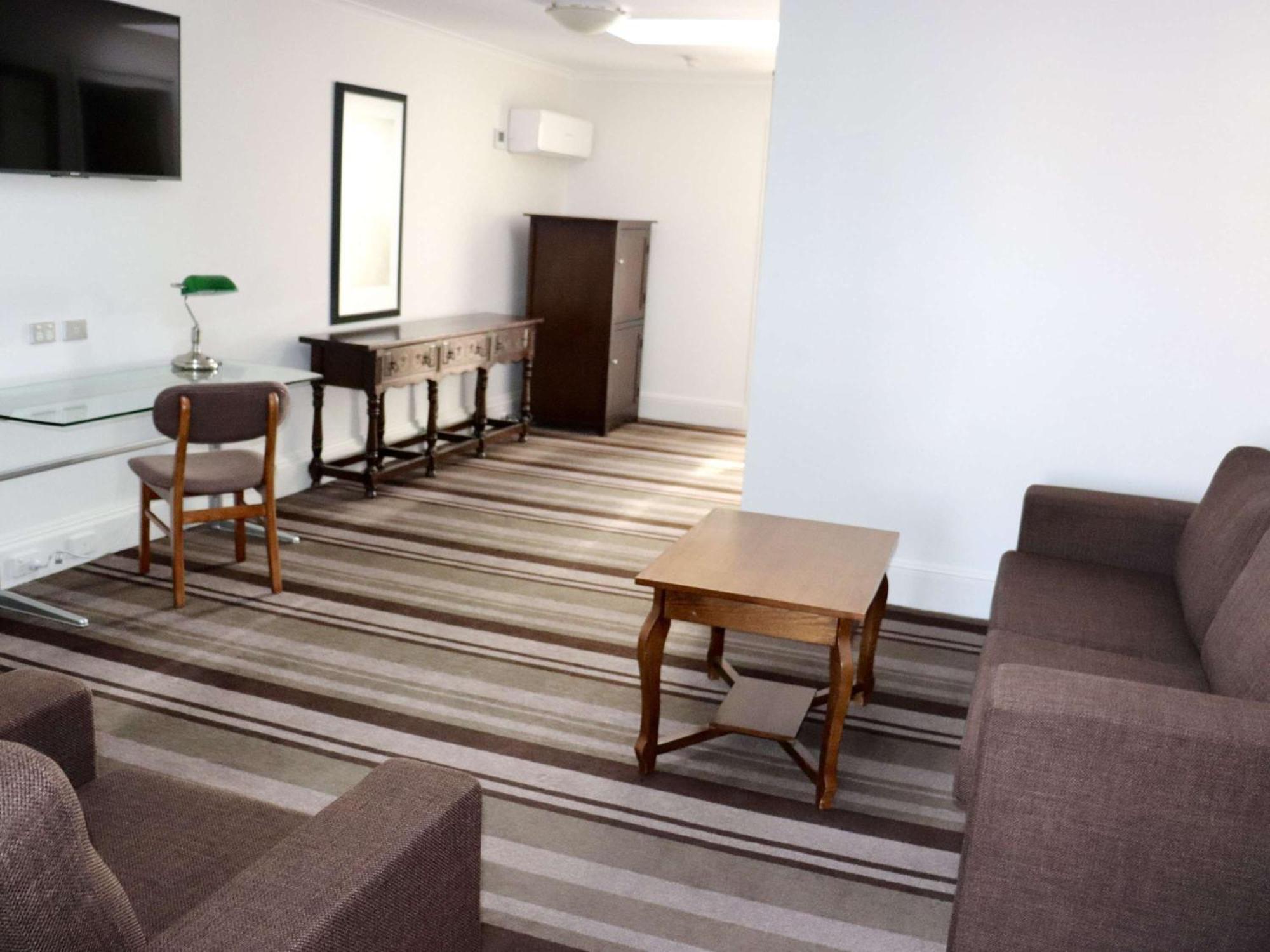 Mercure Canberra Zewnętrze zdjęcie
